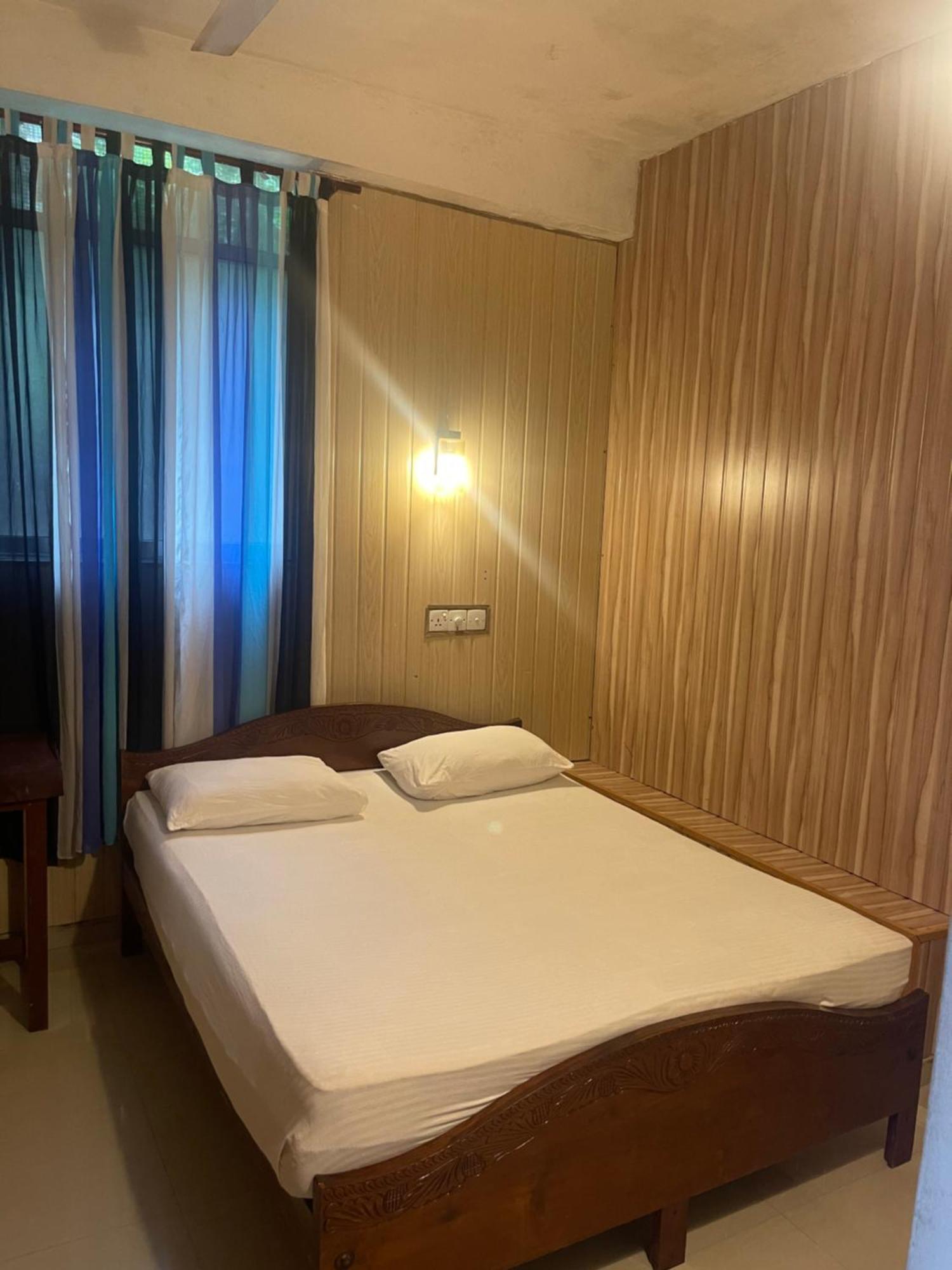 Holiday Inn Unawatuna Eksteriør bilde