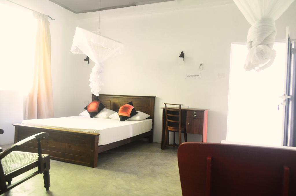 Holiday Inn Unawatuna Eksteriør bilde
