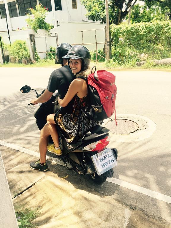 Holiday Inn Unawatuna Eksteriør bilde