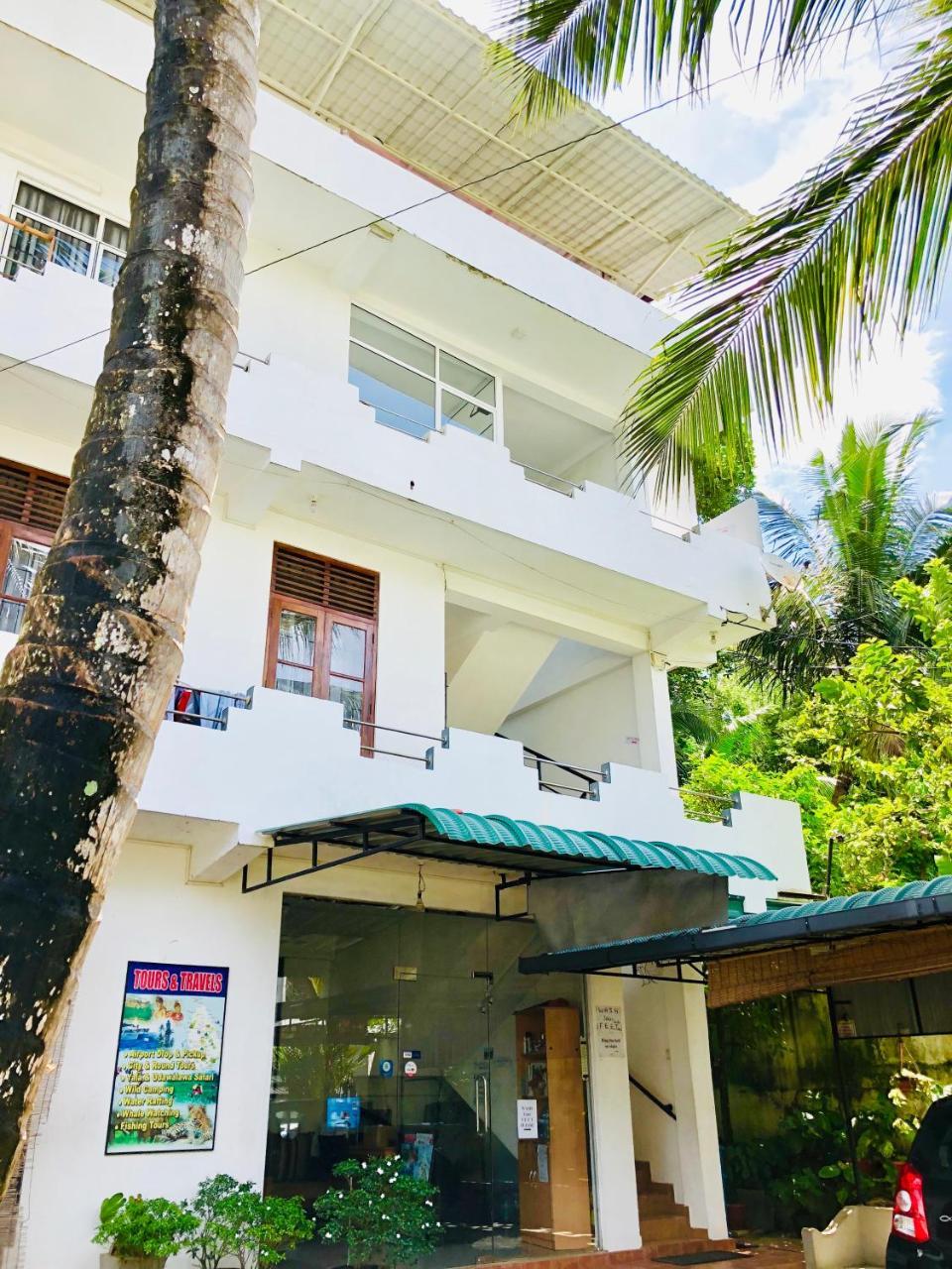 Holiday Inn Unawatuna Eksteriør bilde