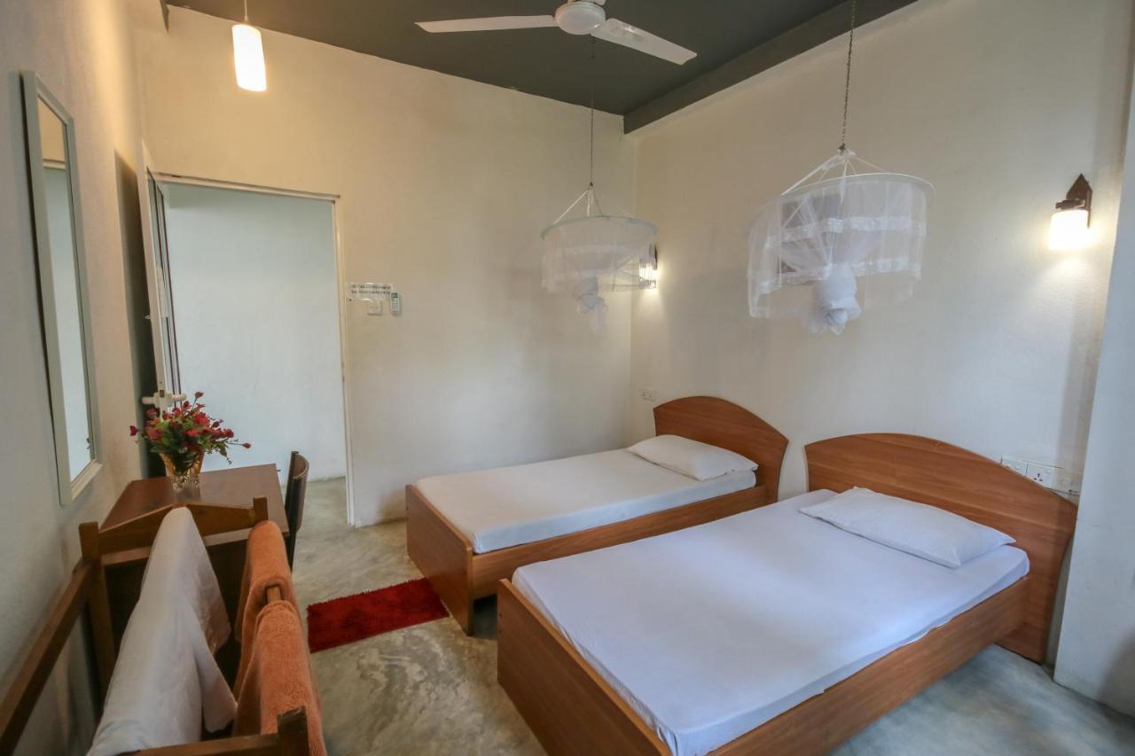 Holiday Inn Unawatuna Eksteriør bilde