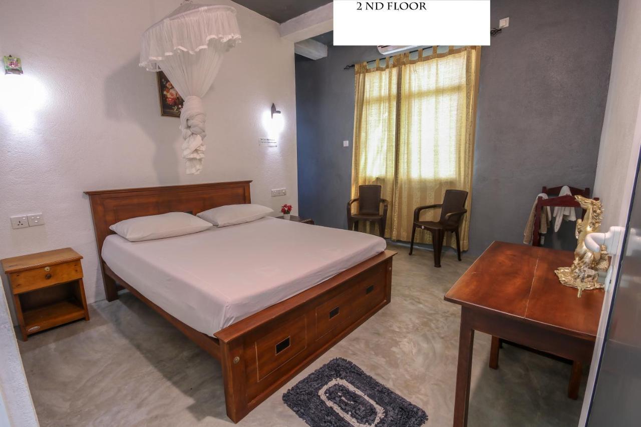 Holiday Inn Unawatuna Eksteriør bilde